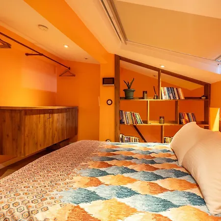 Nyaraló Luxury Ottoman Townhouse - Private & Jacuzzi
